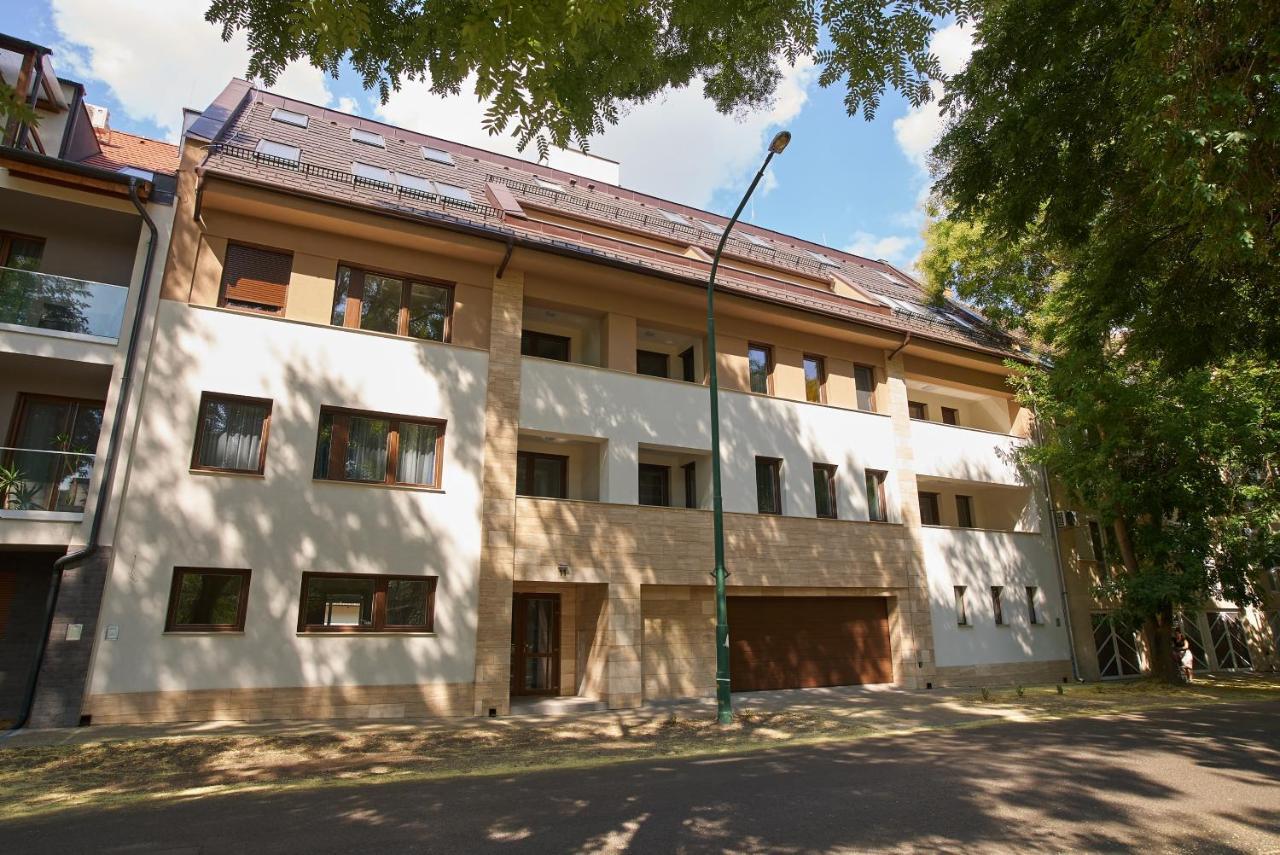 Sunlight Silver Szeged Exterior photo
